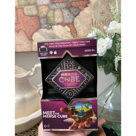 Merge Cube AR/VR 3D Holograms Interactive STEAM Learning Gaming System
